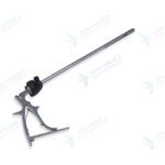 Single jaw laparoscopic clip applicator with ergonomic handle for precise vessel ligation during minimally invasive surgery